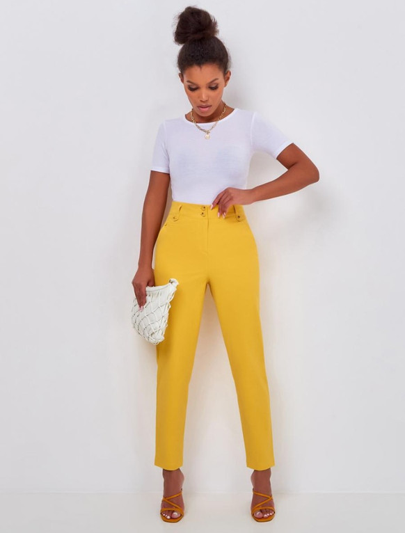 Желтые укороченные женские брюки